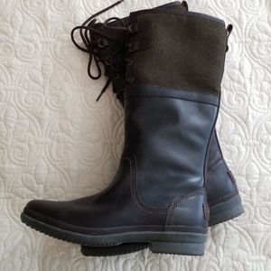 Leather UGG Elsa Boots